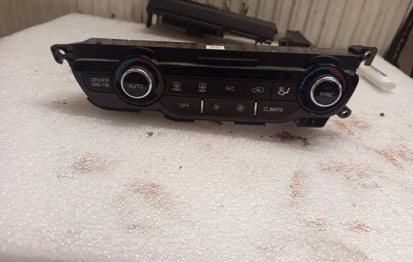 KIA Niro Climate control unit 97250G5620 170706 D62C