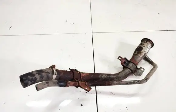 Honda Accord Fuel tank filler neck pipe 
