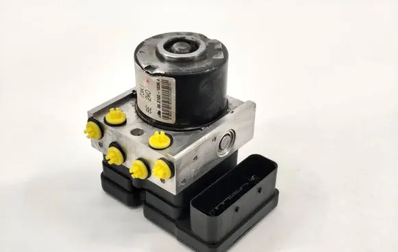 Suzuki Swift I ABS control unit/module 06210210394 06210952323 28570024013