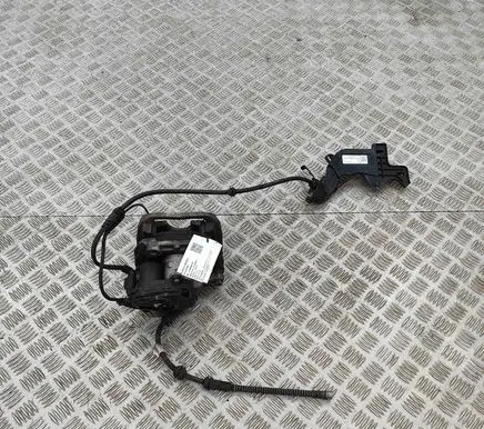 Mercedes-Benz GLE W167 Rear brake caliper A1674235800