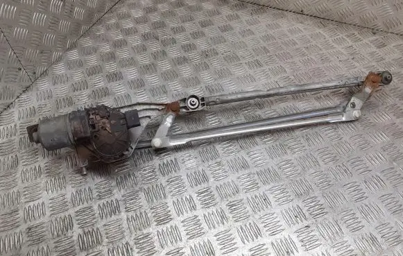 Ford Focus Front wiper linkage and motor 4M51-17508-AA