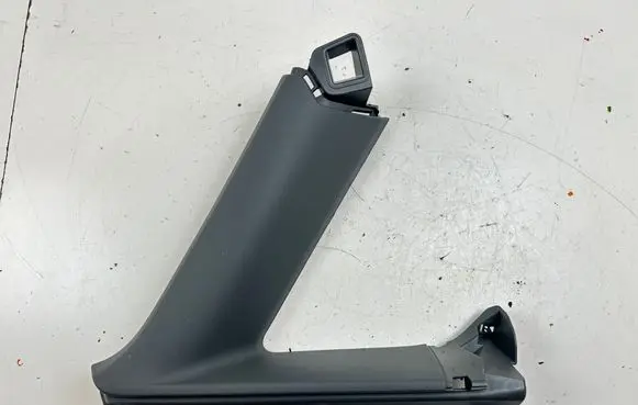 Audi Q4 e-tron (C) pillar trim 89A867287