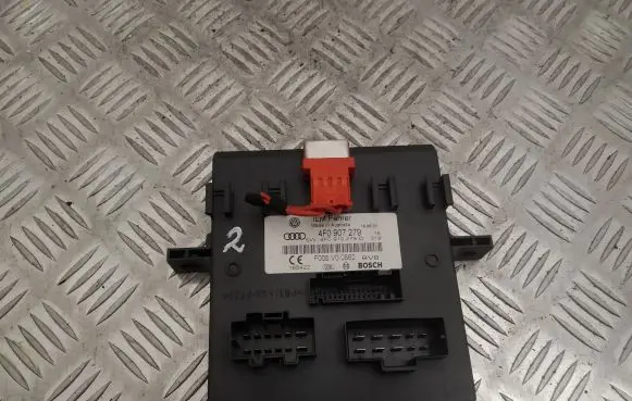 Audi A6 S6 C6 4F Central body control module 4F0907279