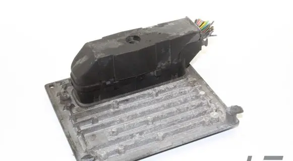 Ford Fiesta Engine control unit/module 4S6112A650CA