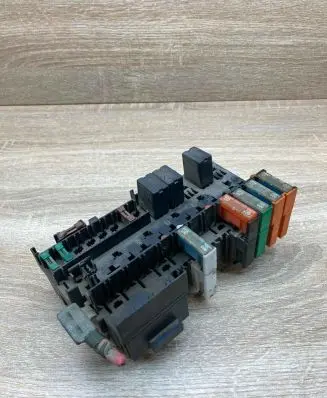 Renault Scenic I Fuse box set 7703497782