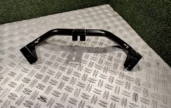 Battery bracket