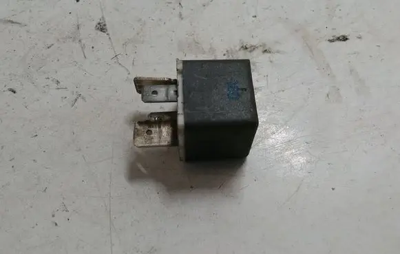 Mercedes-Benz Vito Viano W638 Other relay 00351070