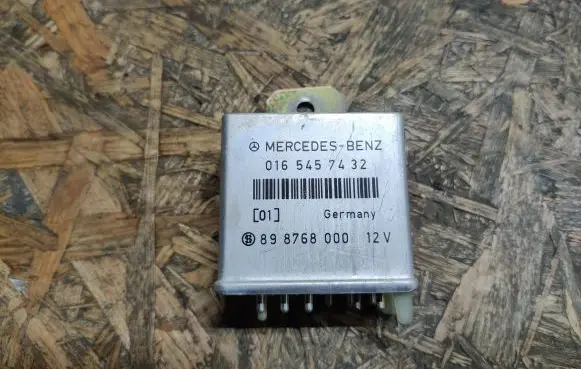 Mercedes-Benz S W140 Day light relay 0165457432