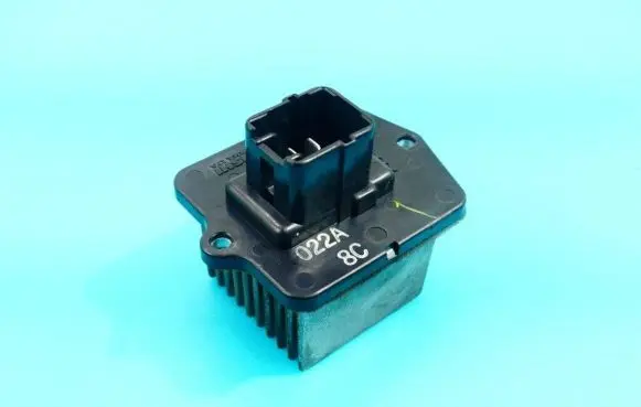 Mitsubishi Lancer VIII Heater blower motor/fan resistor 022A8C IMPRK1080800