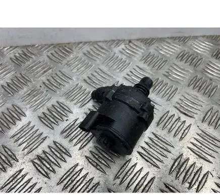 BMW 7 G11 G12 Electric auxiliary coolant/water pump 6834923