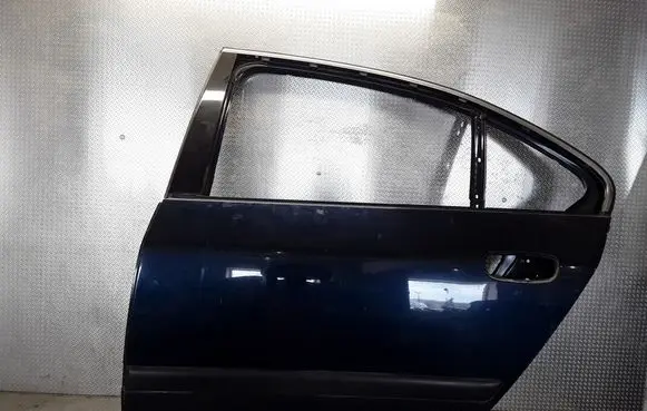 Peugeot 607 Rear door