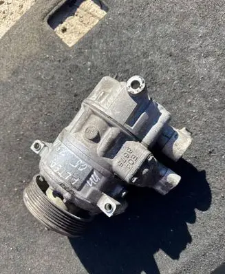 Seat Altea Air conditioning (A/C) compressor (pump) 1K0820803G 01002512464