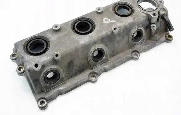 Opel Vectra C Rocker cam cover Y30DTPZG