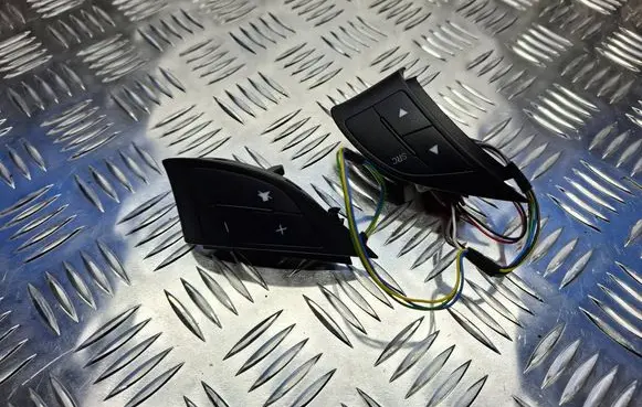 Fiat Grande Punto Other switches/knobs/shifts 70222010 71777367