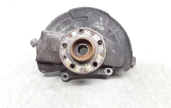 Volvo XC70 Front wheel hub spindle knuckle 