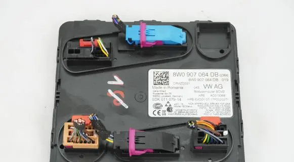 Audi A4 S4 B9 Central body control module 8W0907064DB