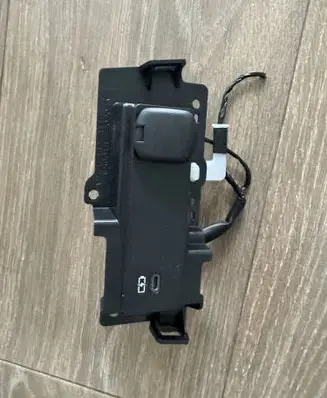 Lexus LBX USB socket connector 8553248030
