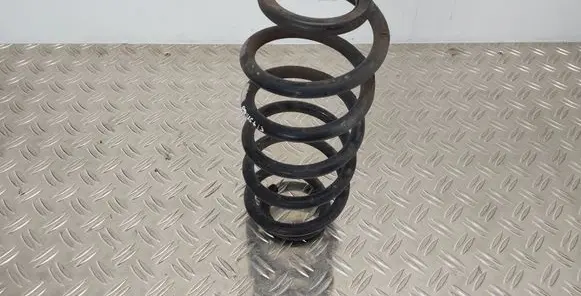 Toyota Prius+ (ZVW40) Rear coil spring