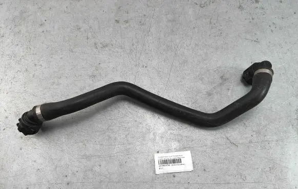 Mercedes-Benz E W213 Engine coolant pipe/hose a2135014782