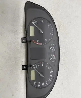 Volkswagen PASSAT B5 Speedometer (instrument cluster) 3B0919880D 110008776005