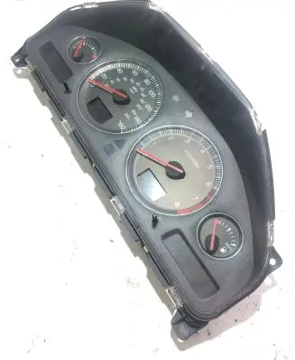 Volvo XC90 Speedometer (instrument cluster) 8602758 8673267 69294890T