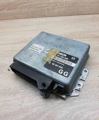 Opel Omega B1 Engine control unit/module ECU 90351650 0261200368