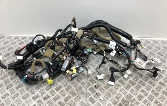 Nissan Qashqai Panel wiring 240104ER2E
