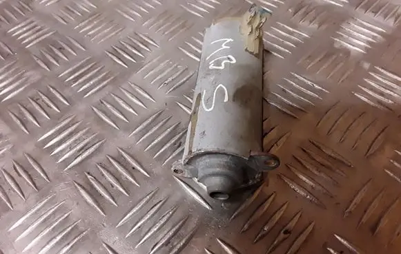 Mercedes-Benz S W221 Seat adjustment motor 0130002568 901354101 2208201542