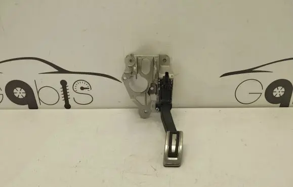 Audi Q4 Sportback e-tron Accelerator throttle pedal 1EC723503 1EC723058