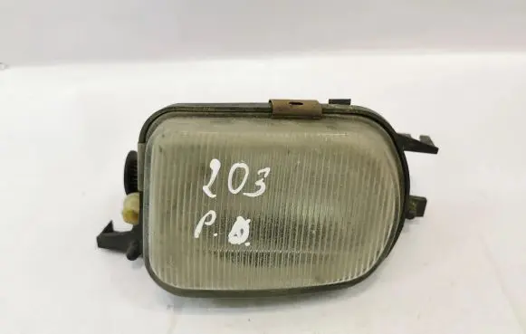 Mercedes-Benz C W203 Front fog light A2158200656