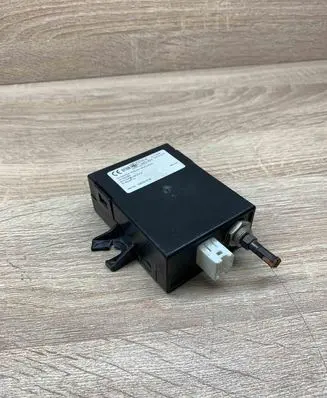 BMW 5 E39 Auxiliary heating control unit/module 8370970