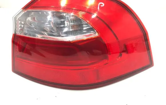 KIA Rio Rear/tail lights 92402-1W2