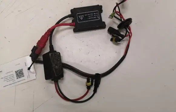 Ford C-MAX I Light module LCM