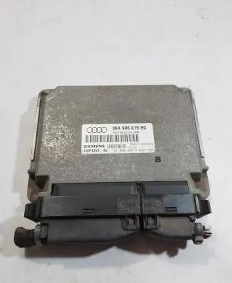 Audi A3 S3 8L Engine control unit/module 06A906019BG 5WP4859