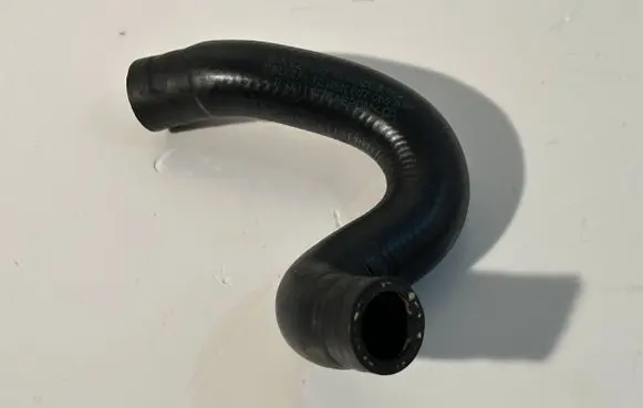 Mercedes-Benz S W221 Engine coolant pipe/hose A2218324394 PHX111470 667065A1R