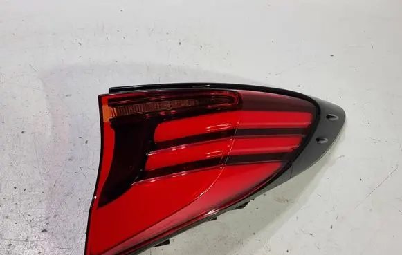 Rear/tail lights