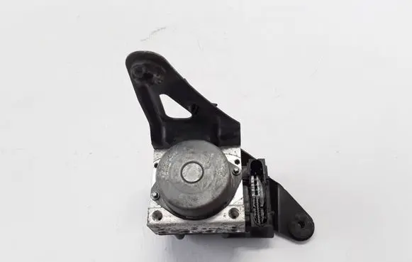 Renault Megane II ABS Pump 8200737985