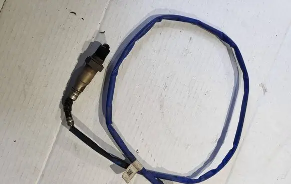 Ford Kuga II Lambda probe sensor F1FA9G444JA