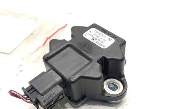 Mercedes-Benz ML W166 ESP acceleration yaw rate sensor A0065422618