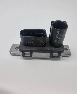 Jaguar F-Pace Glow plug pre-heat relay GX7312B533AD