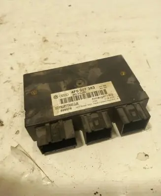 Audi A6 S6 C6 4F Tow bar trailer control unit/module 4F0907383 4F0910383 506078