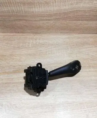 BMW 3 E46 Indicator stalk 8363668