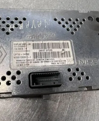 Nissan Navara D40 Screen/display/small screen 28091EP000