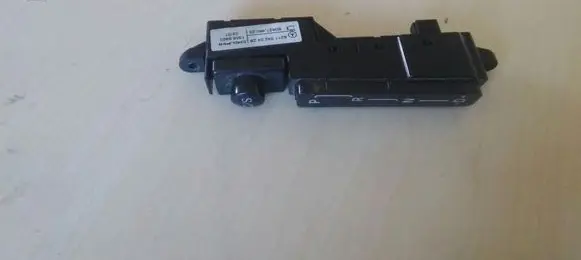 Mercedes-Benz CLC CL203 Other switches/knobs/shifts A2115420426 13569820