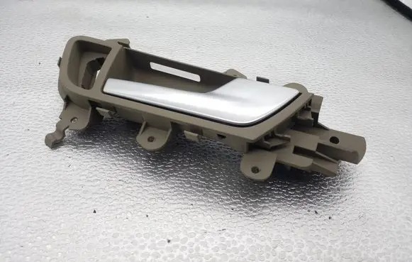 Audi A4 S4 B8 8K Rear door interior handle 8K0839020