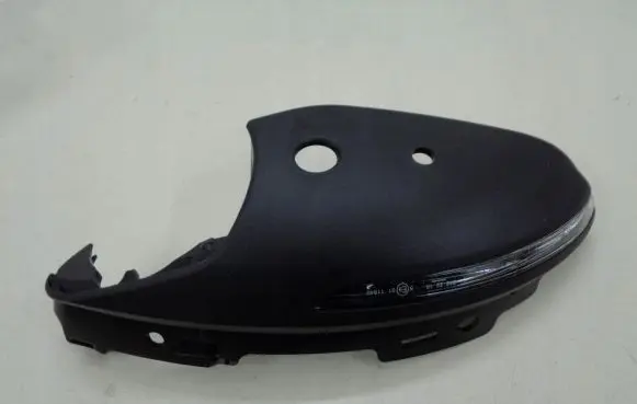 Renault Megane IV Plastic wing mirror trim cover 963053102R
