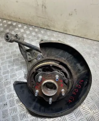Infiniti FX Rear wheel hub spindle/knuckle 