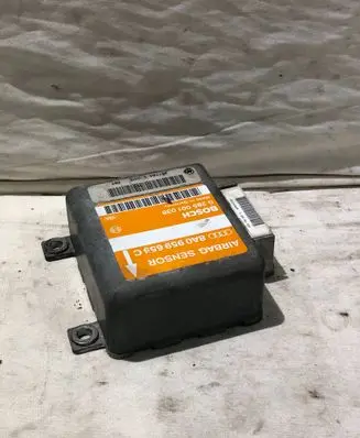 Audi A4 S4 B5 8D Airbag control unit/module 8A0959655C 0285001038