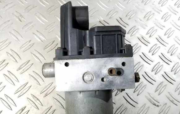 Ford Mondeo Mk III ABS Pump 0265800014 3S712M110AA 0265222030