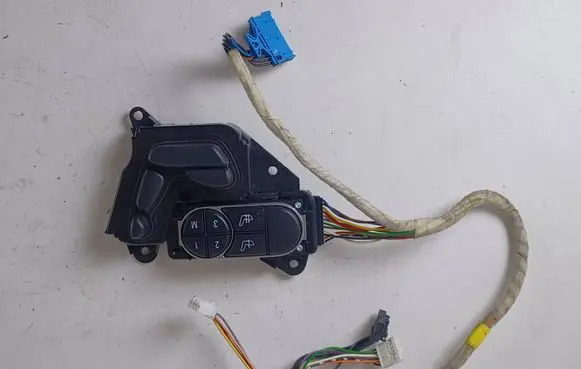 Mercedes-Benz SL R230 Seat control switch A2308216951